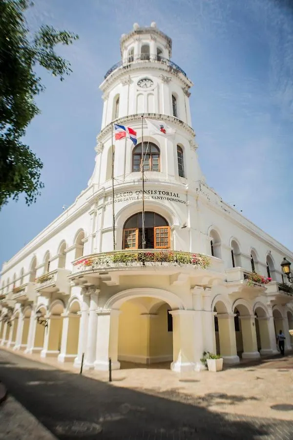 Malecon Premium Rooms & Hotel Santo Domingo