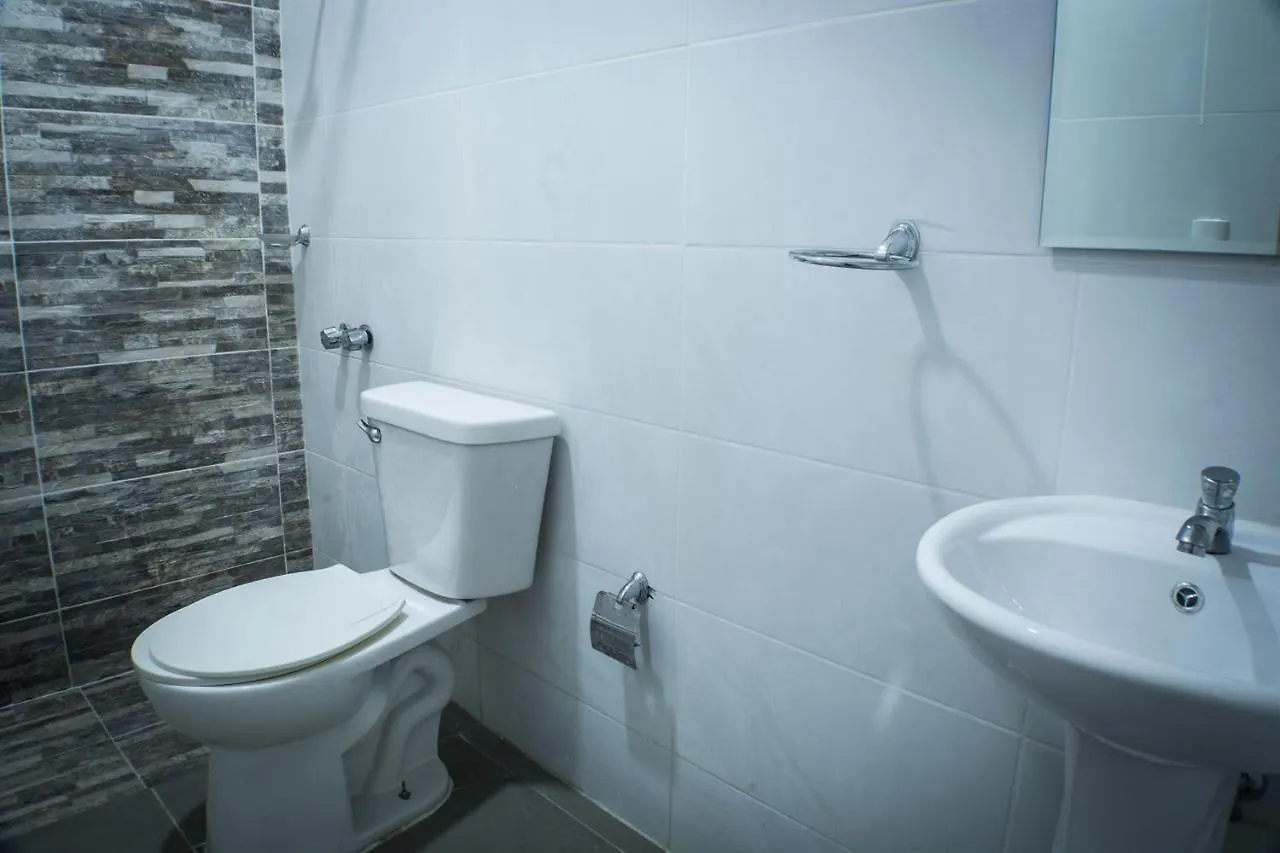 Malecon Premium Rooms & Hotel Santo Domingo 2*,